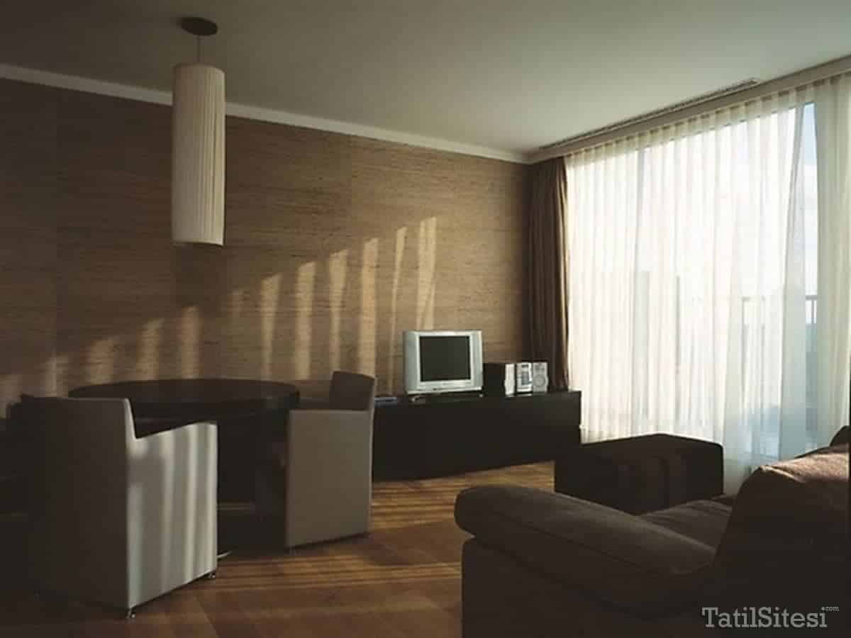 Bentley Hotel By Molton